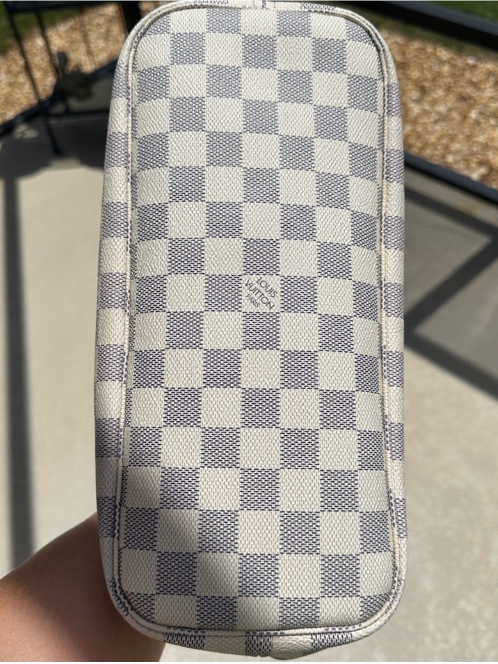 Louis Vuitton Neverfull MM, white - Picture 7 of 15